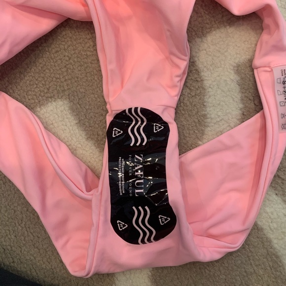 ZAFUL NWT one shoulder bikini - Picture 2 of 2